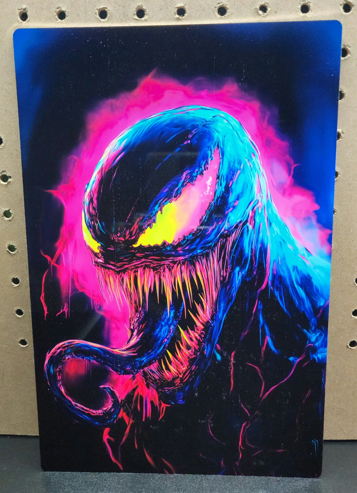 Venom - Neon